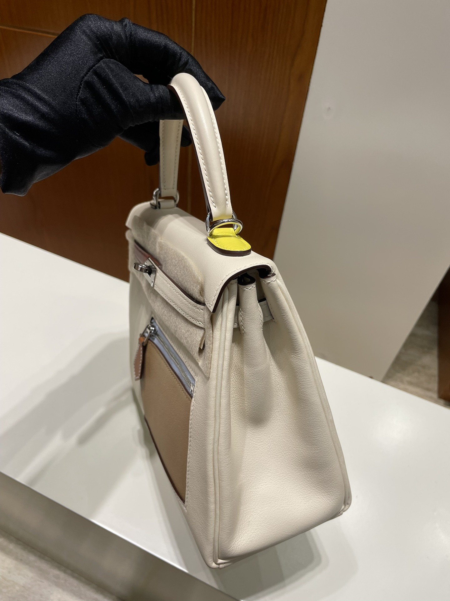 Hermès（爱马仕）kelly 凯莉包 Swift 口袋包 奶油白 nata 银扣 PHW 25cm 顶级手缝