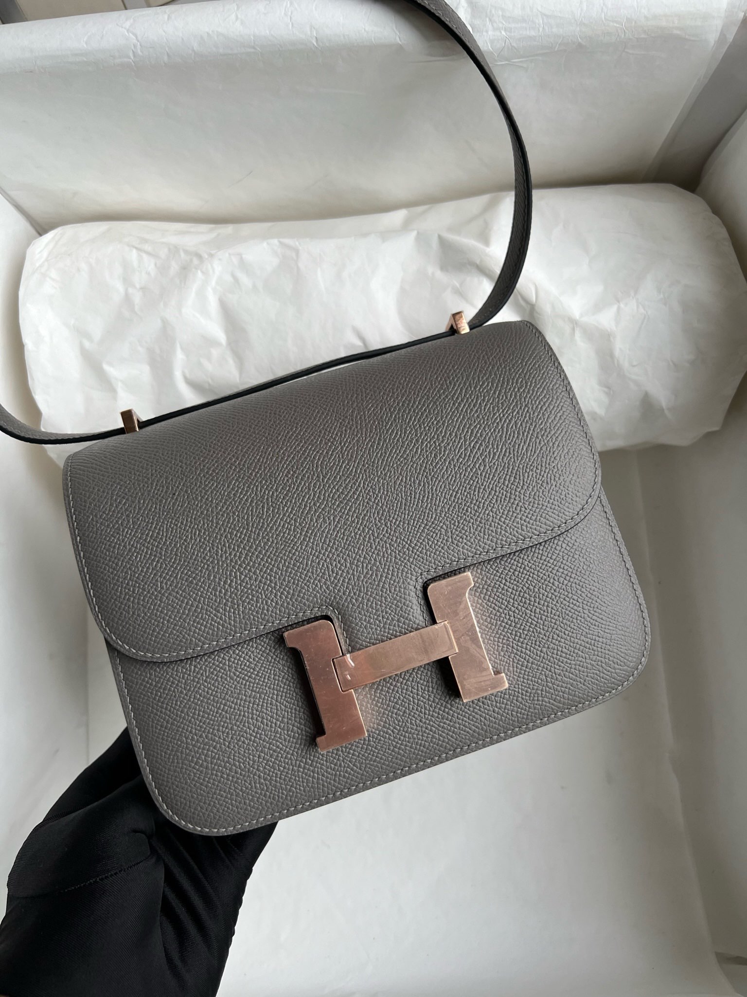 Hermès（爱马仕）Constance 空姐包 Epsom 原厂掌纹皮 OL 积雨云灰 Gris meyer 玫瑰金扣 Rose gold 18cm 顶级手缝
