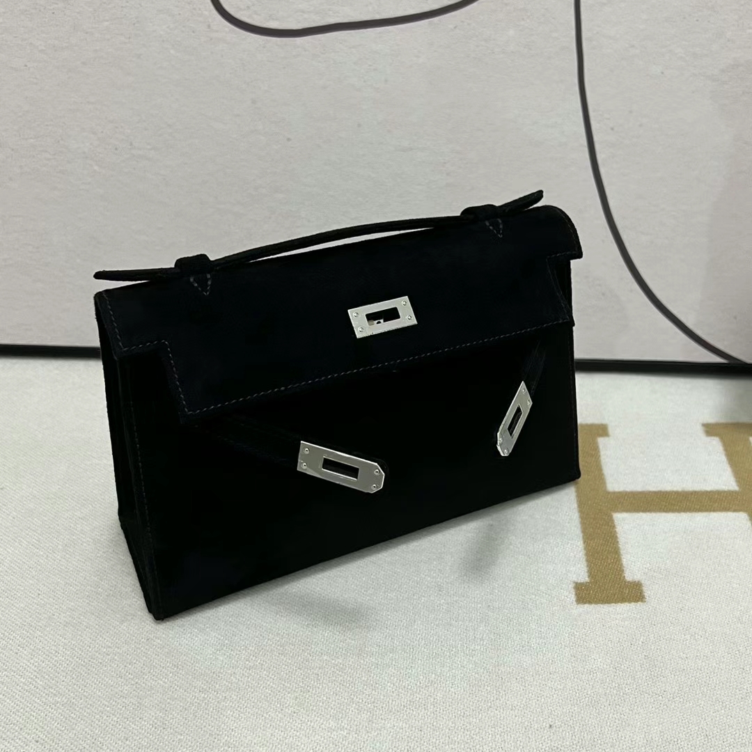 Hermès（爱马仕）Mini Kelly Pochette Suede 麂皮 Ck89 黑色 银扣 22cm 全手工蜡线缝制