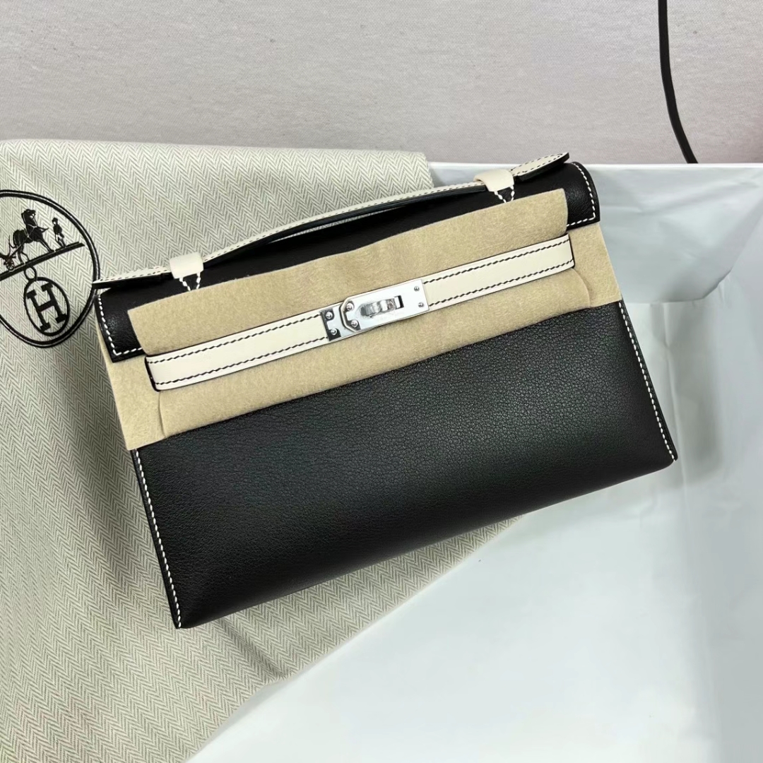 Hermès（爱马仕）Mini Kelly Pochette Swift皮 Ck89 黑色 拼 01 纯白 银扣 22cm 全手工蜡线缝制
