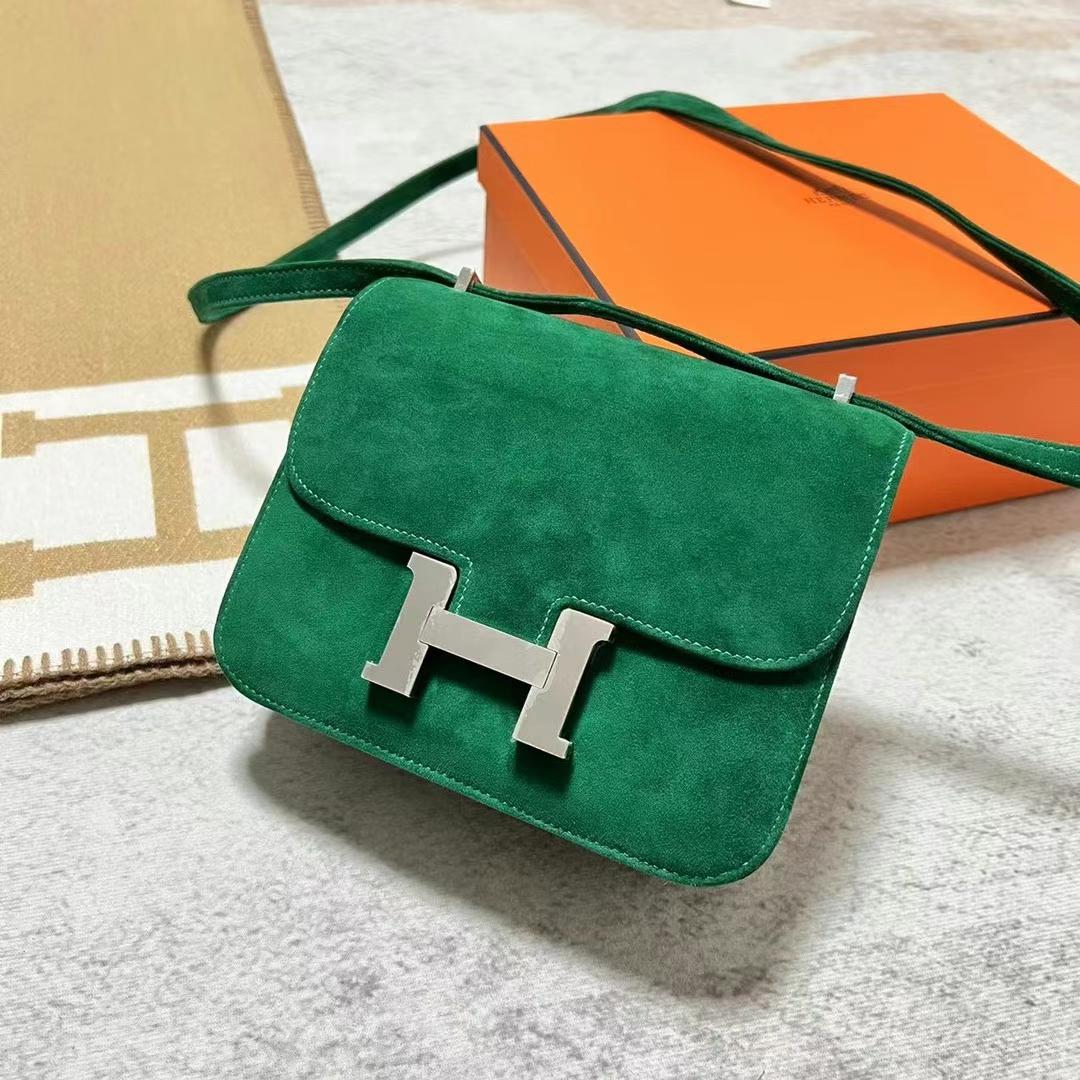 Hermès（爱马仕）Constance 康康 麂皮 Suede U4 丝绒绿 银扣 19cm 全手工蜡线缝制 Phw