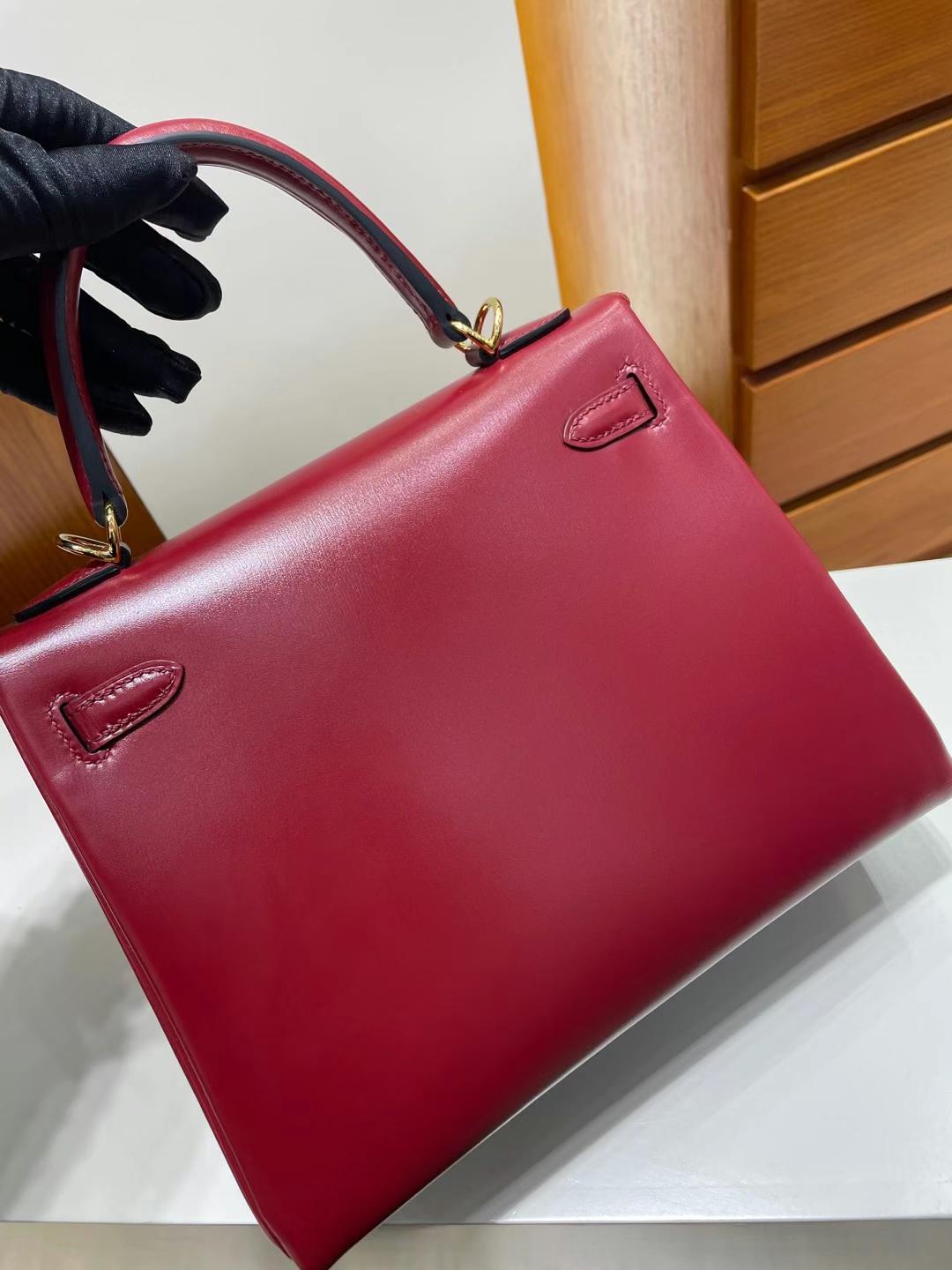 Hermès（爱马仕）Kelly 凯莉包 内缝 Box 酒红色 金扣 25cm 全手工蜡线缝制 Ghw