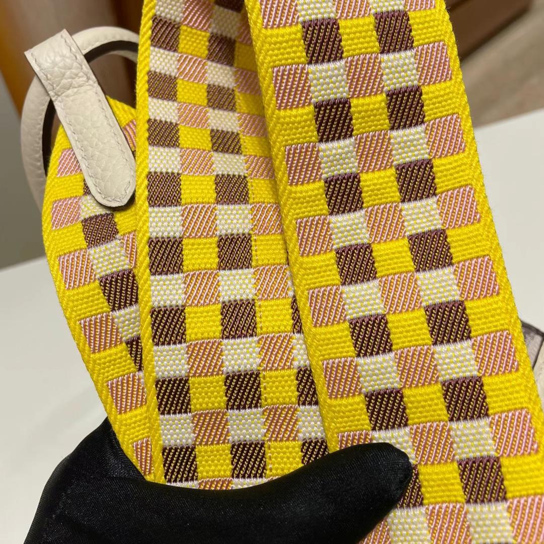 Hermès（爱马仕）mini lindy 迷你琳迪 Clemence 拼 编织布肩带 i2 奶油白 nate 银扣 20cm
