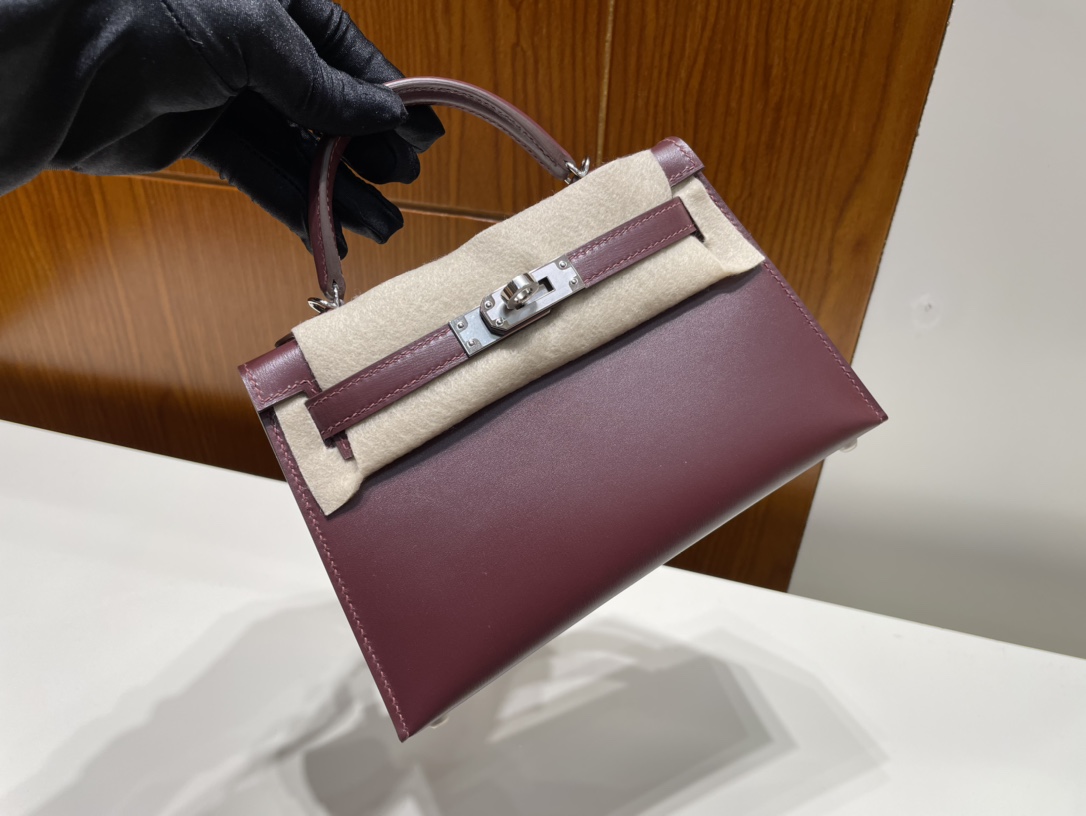 Hermès（爱马仕）Mini kelly 迷你凯莉 Boxcalf 酒红色 银扣 phw 顶级手缝 19cm