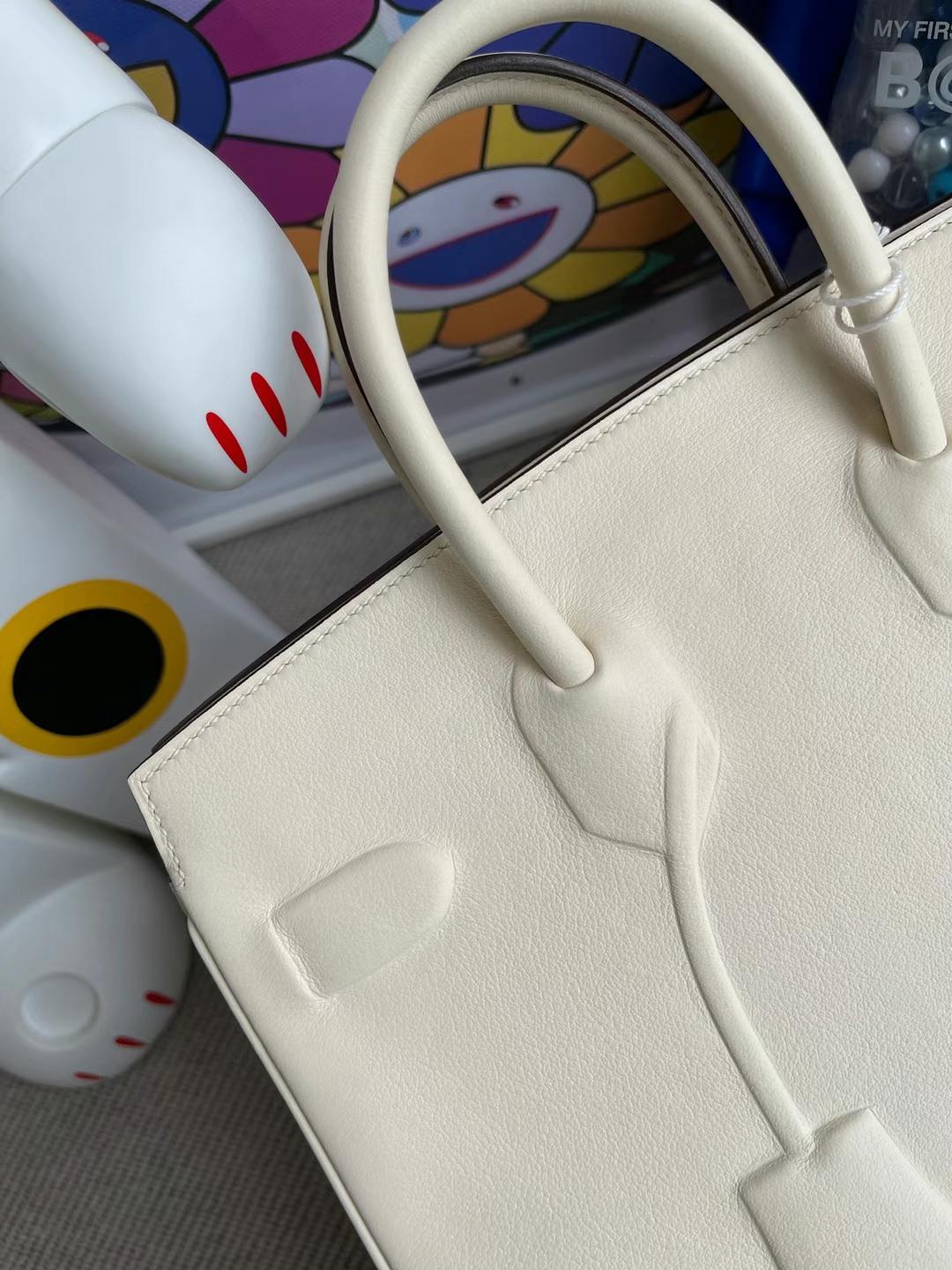 Hermès（爱马仕）Birkin Shadow 幻影包 Swift 奶油白 银扣 25cm