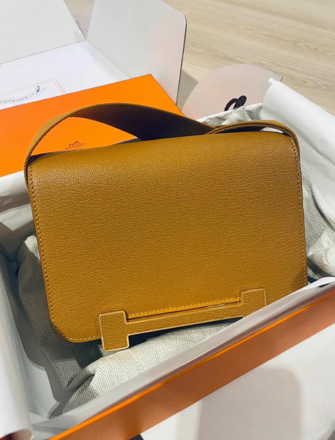 Hermès（爱马仕）Geta 木屐包 Chevre A1 焦糖色 金扣 20cm 可预定