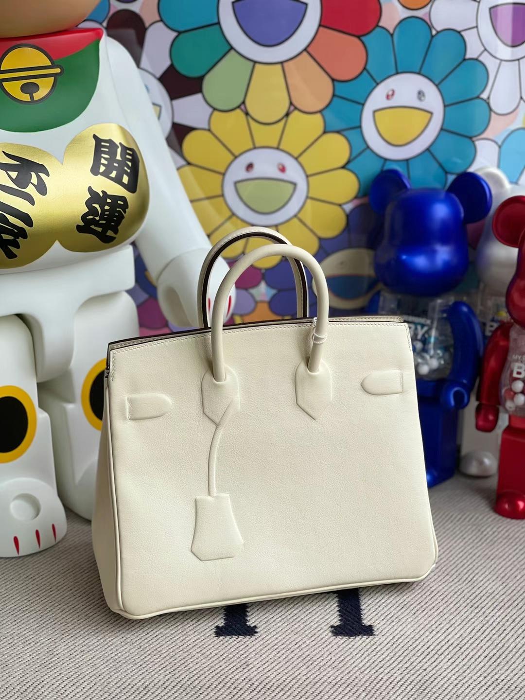 Hermès（爱马仕）Birkin Shadow 幻影包 Swift 奶油白 银扣 25cm