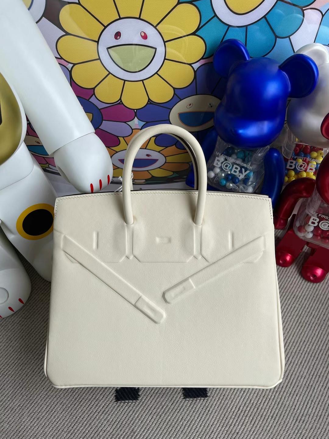 Hermès（爱马仕）Birkin Shadow 幻影包 Swift 奶油白 银扣 25cm