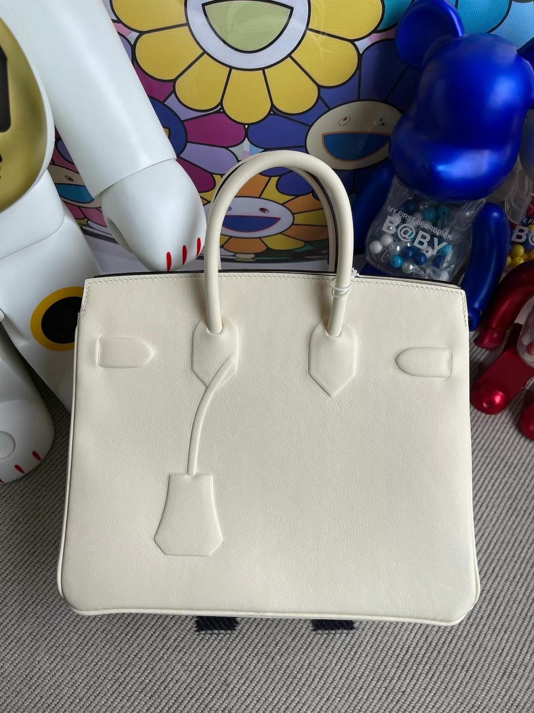 Hermès（爱马仕）Birkin Shadow 幻影包 Swift 奶油白 银扣 25cm