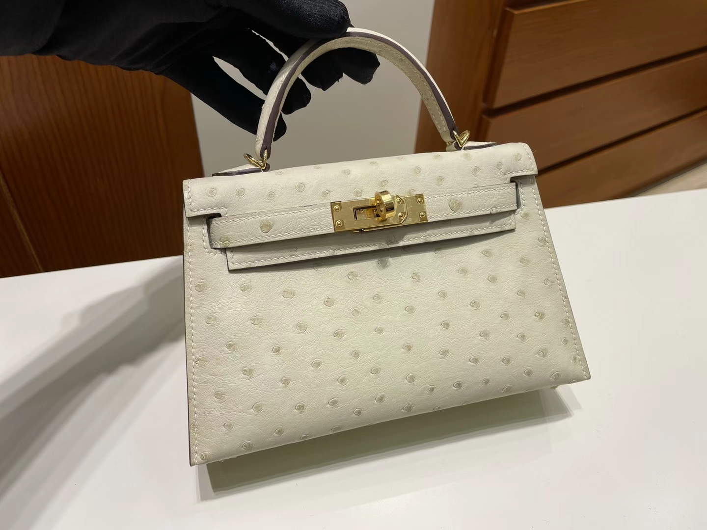 Hermès（爱马仕）Mini Kelly Ostrich 原厂kk 进口鸵鸟皮 3C 羊毛白 金扣 19cm