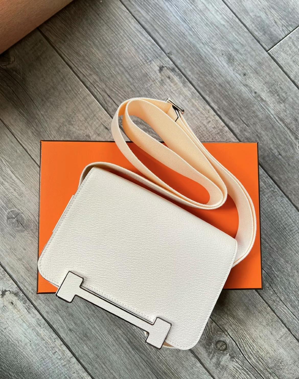 Hermès（爱马仕）Geta 木屐包 Chevre i2 奶油白 银扣 20cm 可预定