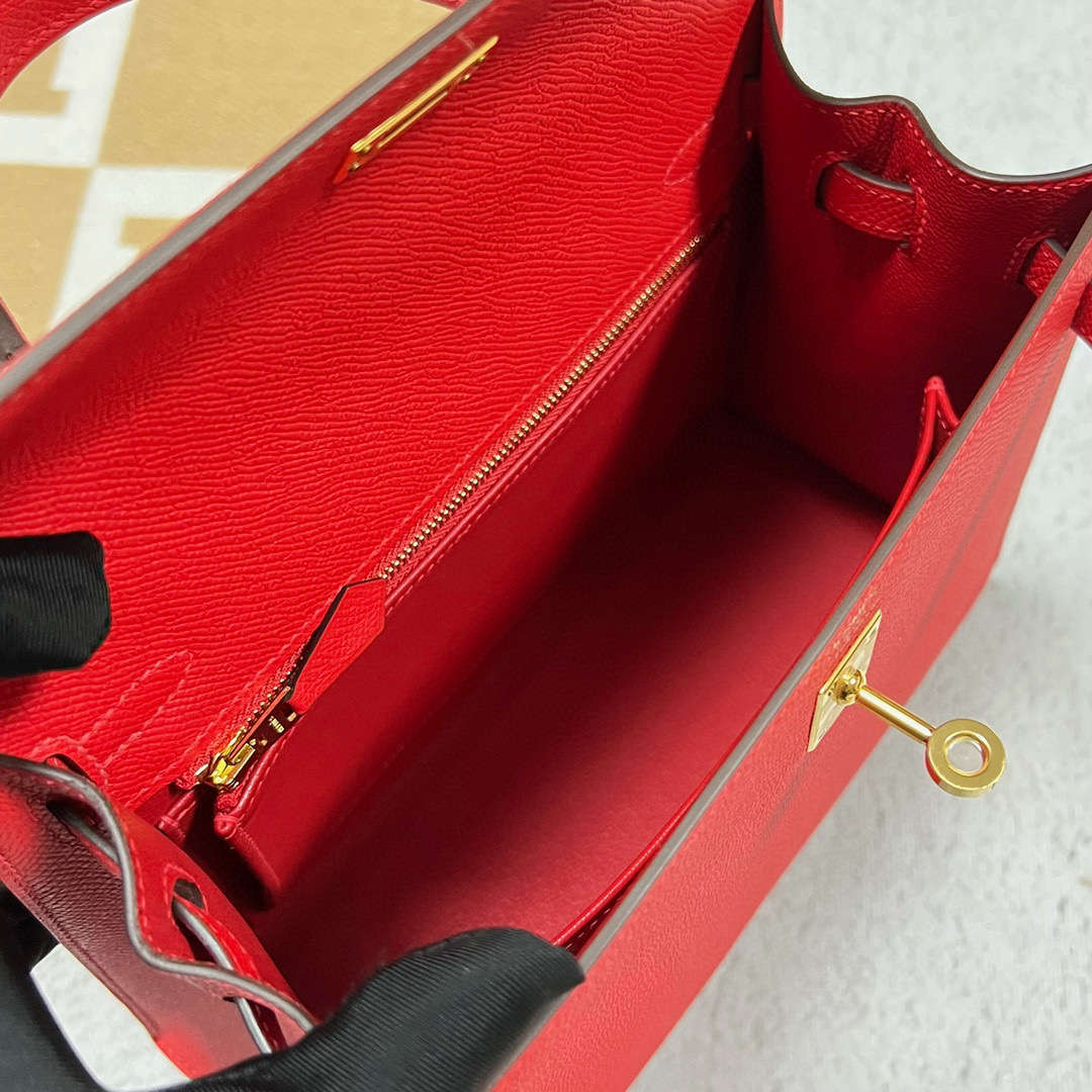 Hermès（爱马仕）Kelly 凯莉包 Epsom S3 心红色 金扣 25cm