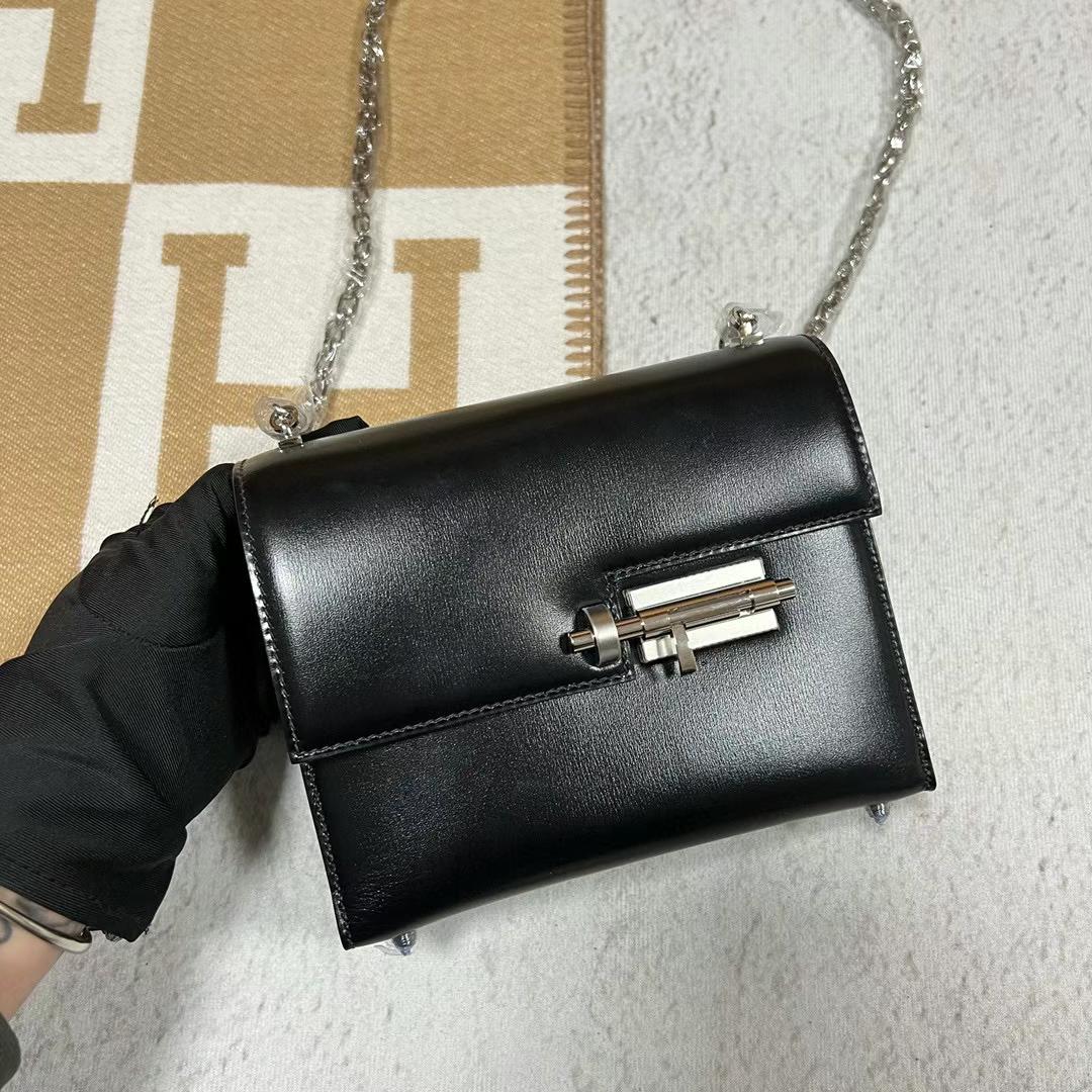 Hermès（爱马仕）Verrou 机枪包 Boxcalf Ck89 黑色 银扣 17.5cm