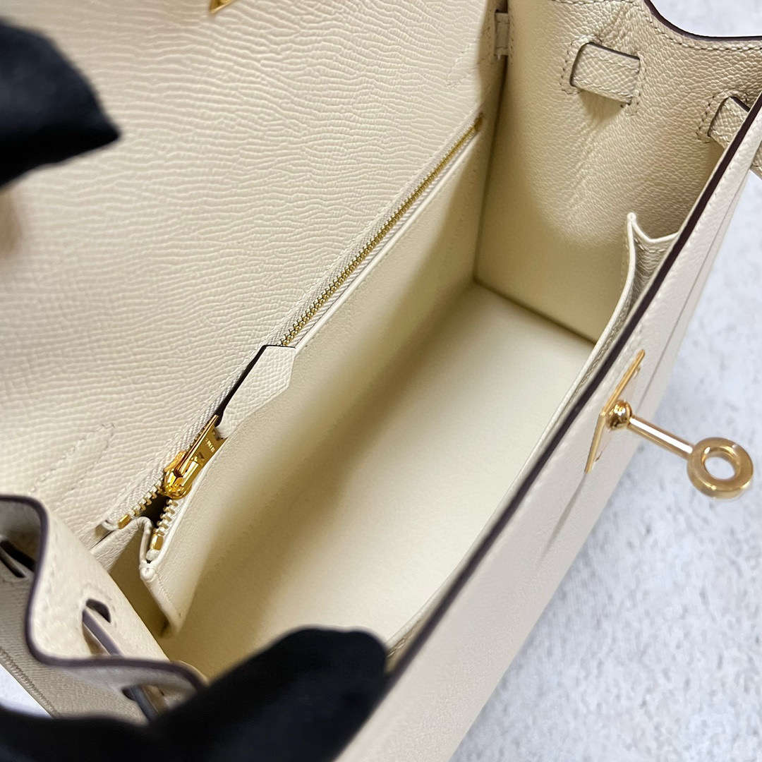 Hermès（爱马仕）Kelly 凯莉包 Epsom i2 奶油白 金扣 25cm