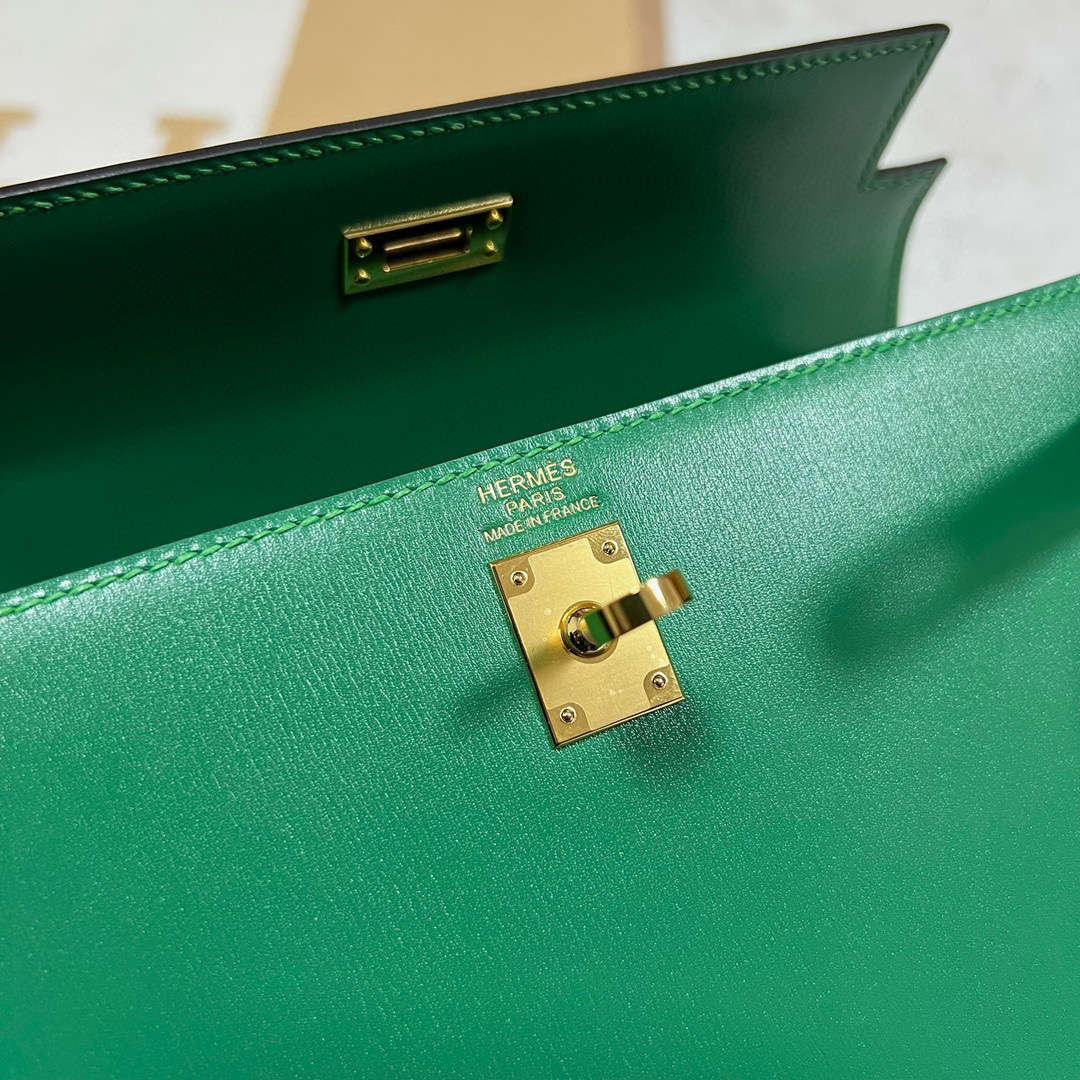 Hermès（爱马仕）Kelly 凯莉包 Boxcalf 1K 竹子绿 金扣 25cm