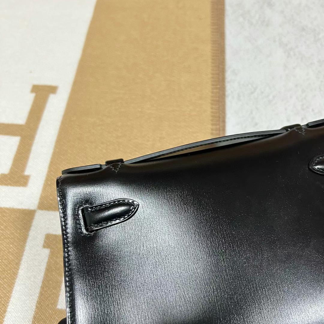 Hermès（爱马仕）Mini Kelly Pochette Boxcalf Ck89 黑色 金扣 22cm