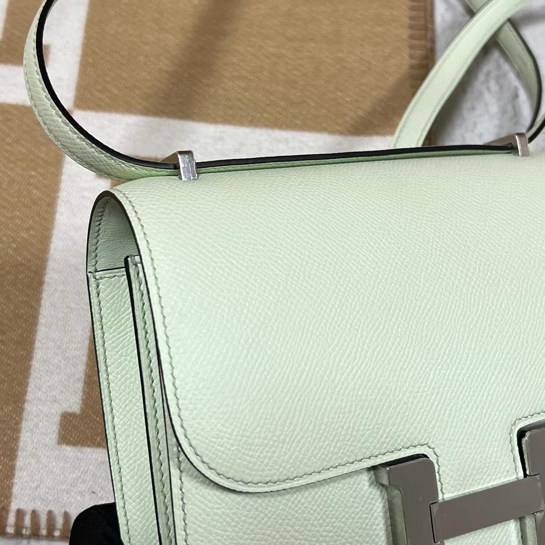 Hermès（爱马仕）Constance 康斯坦斯 Epsom 0S 气泡绿 银扣 19cm