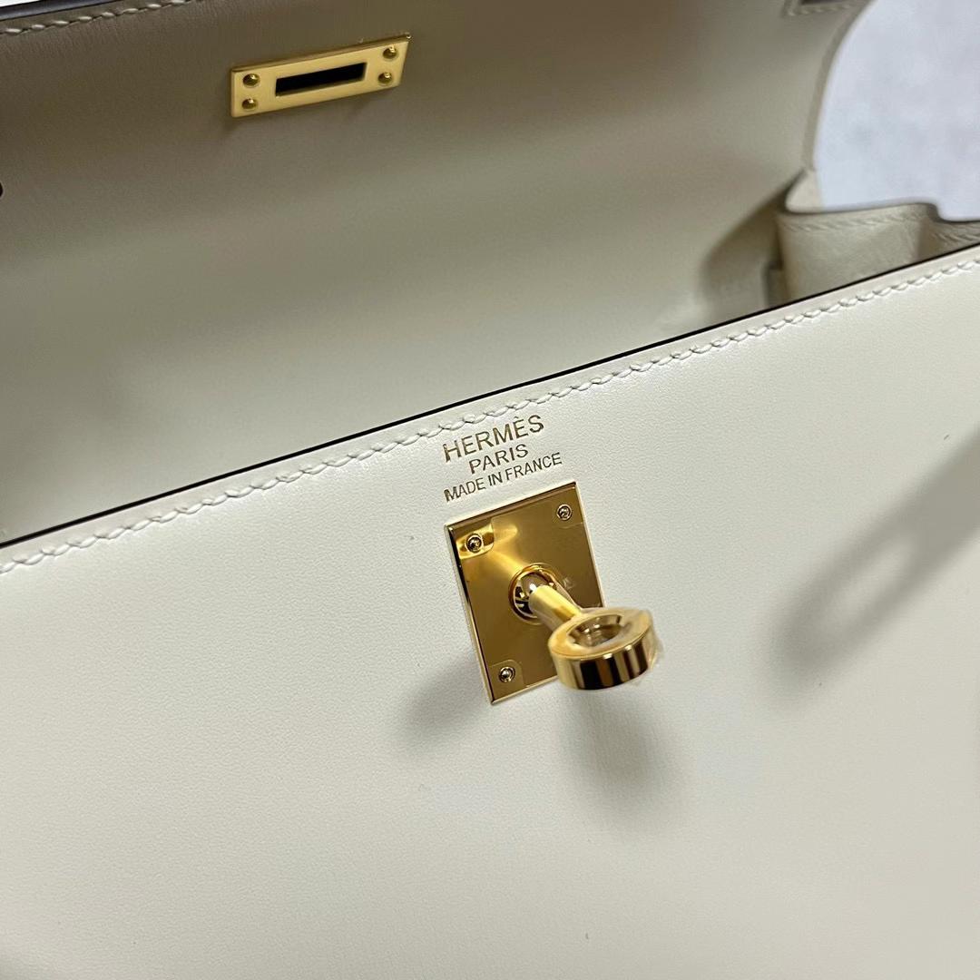 Hermès（爱马仕）Kelly 凯莉包 Boxcalf i2 奶油白 金扣 25cm