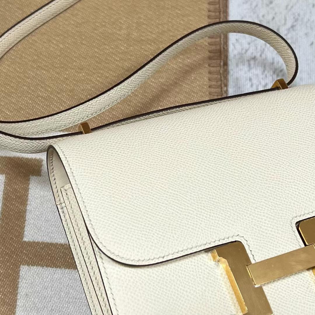 Hermès（爱马仕）Constance 康斯坦斯 Epsom i2 奶油白 金扣 19cm