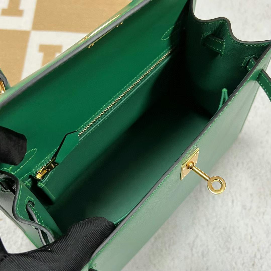 Hermès（爱马仕）Kelly 凯莉包 Boxcalf 1K 竹子绿 金扣 25cm