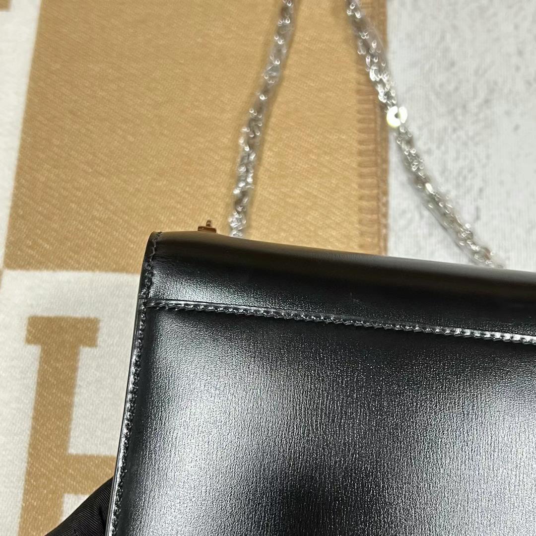 Hermès（爱马仕）Verrou 机枪包 Boxcalf Ck89 黑色 银扣 17.5cm