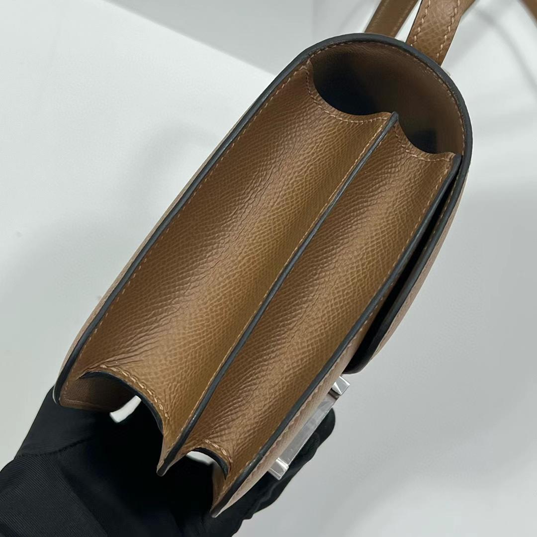 Hermès（爱马仕）Constance 空姐包 Epsom 3G 栗子棕 全手工蜡线缝制 银扣 PHW 19cm