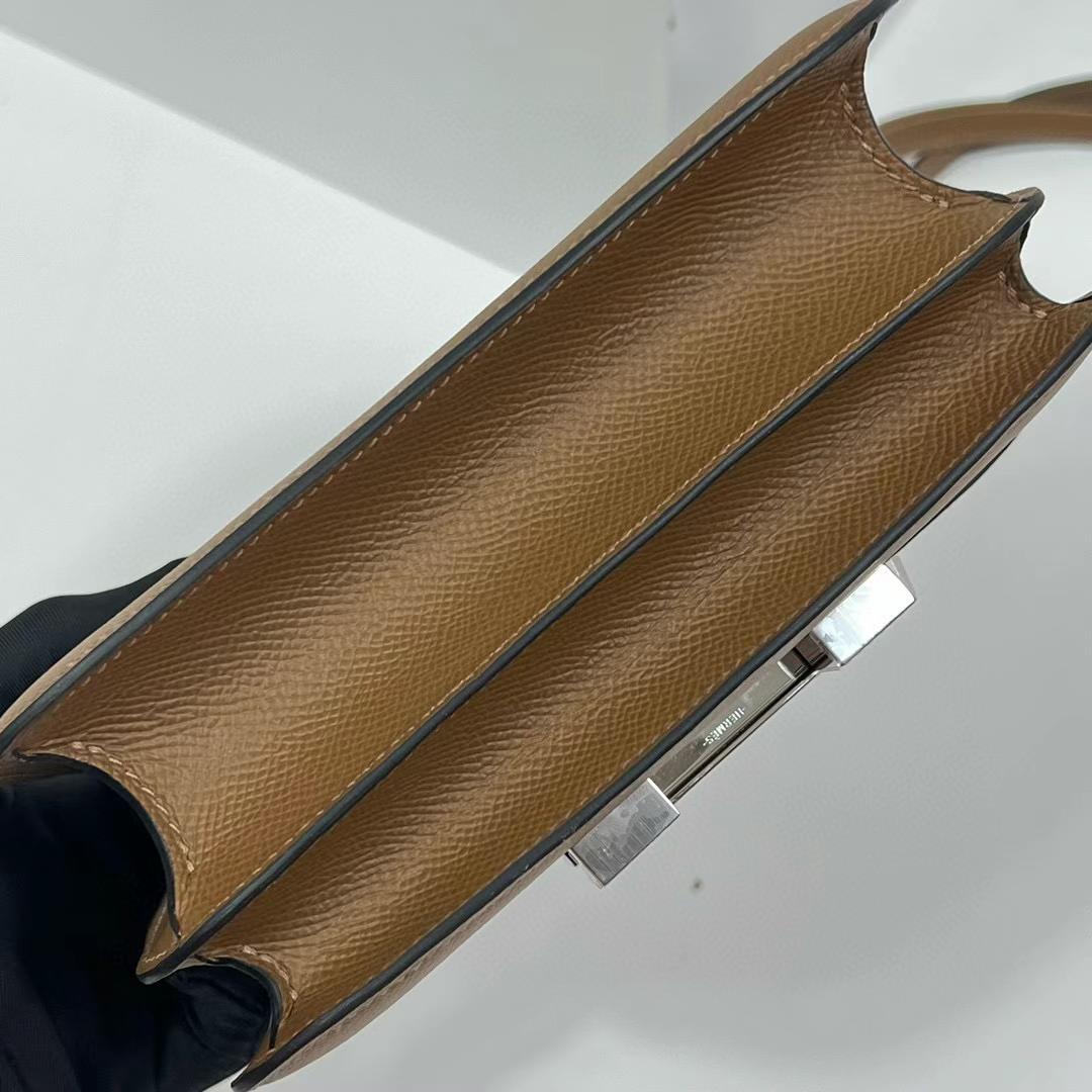Hermès（爱马仕）Constance 空姐包 Epsom 3G 栗子棕 全手工蜡线缝制 银扣 PHW 19cm