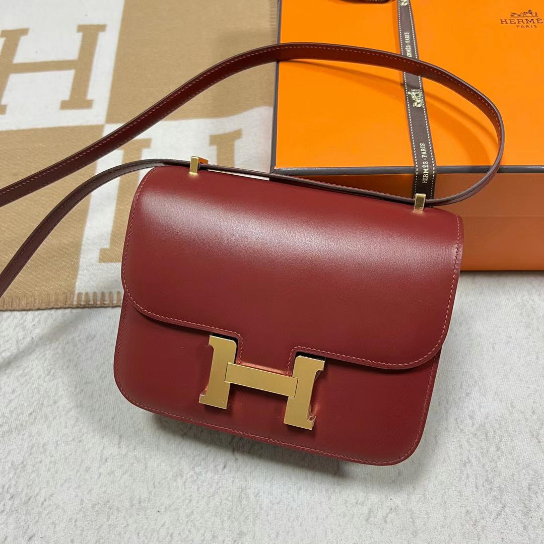 Hermès（爱马仕）Constance 空姐包 Boxcalf Ck55 爱马仕红 金扣 19cm Ghw 全手工蜡线缝制