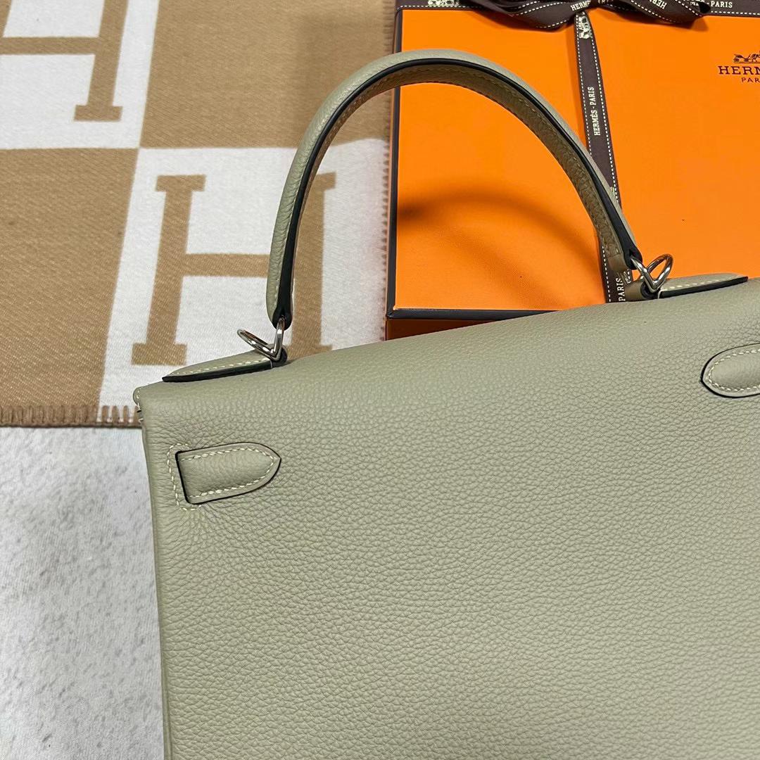 Hermès（爱马仕）Kelly 凯莉包 Togo皮 Q1 鼠尾草绿 银扣 28cm 全手工蜡线缝制 Phw