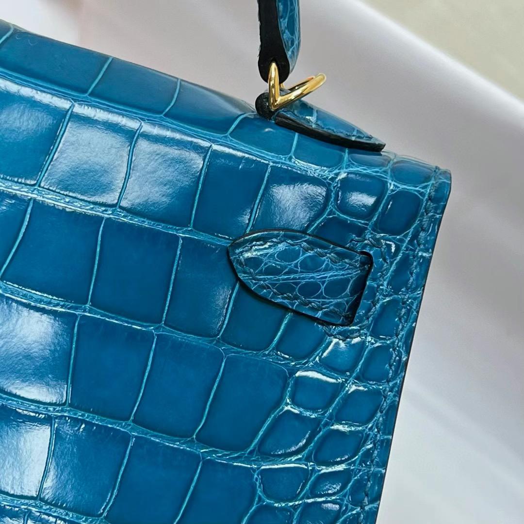 Hermès（爱马仕）Mini Kelly 迷你凯莉 亮面美洲鳄鱼 shiny alligator crocodile 7W 伊兹密尔蓝 金扣 19cm 全手工蜡线缝制 ghw
