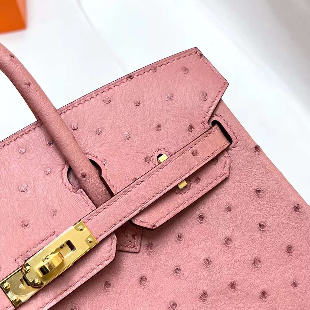Hermès（爱马仕）Birkin 铂金包 Ostrich 进口鸵鸟皮 Ck94 陶瓷粉 金扣 25cm 全手工蜡线缝制 Ghw