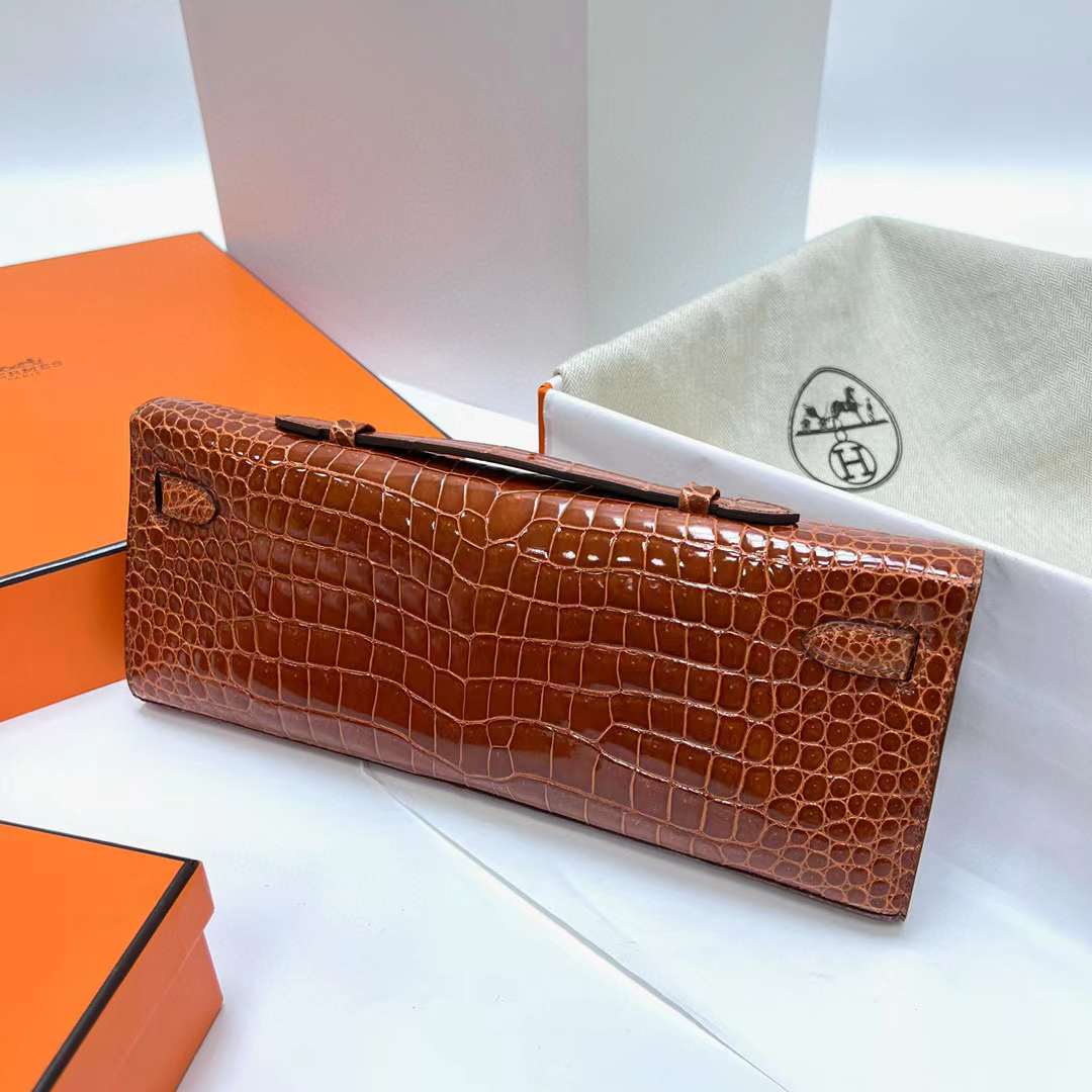Hermès（爱马仕）Kelly cut 亮面倒v澳洲湾鳄 shiny porosus crocodile Ck31 蜜糖棕 银扣 31cm 全手工蜡线缝制