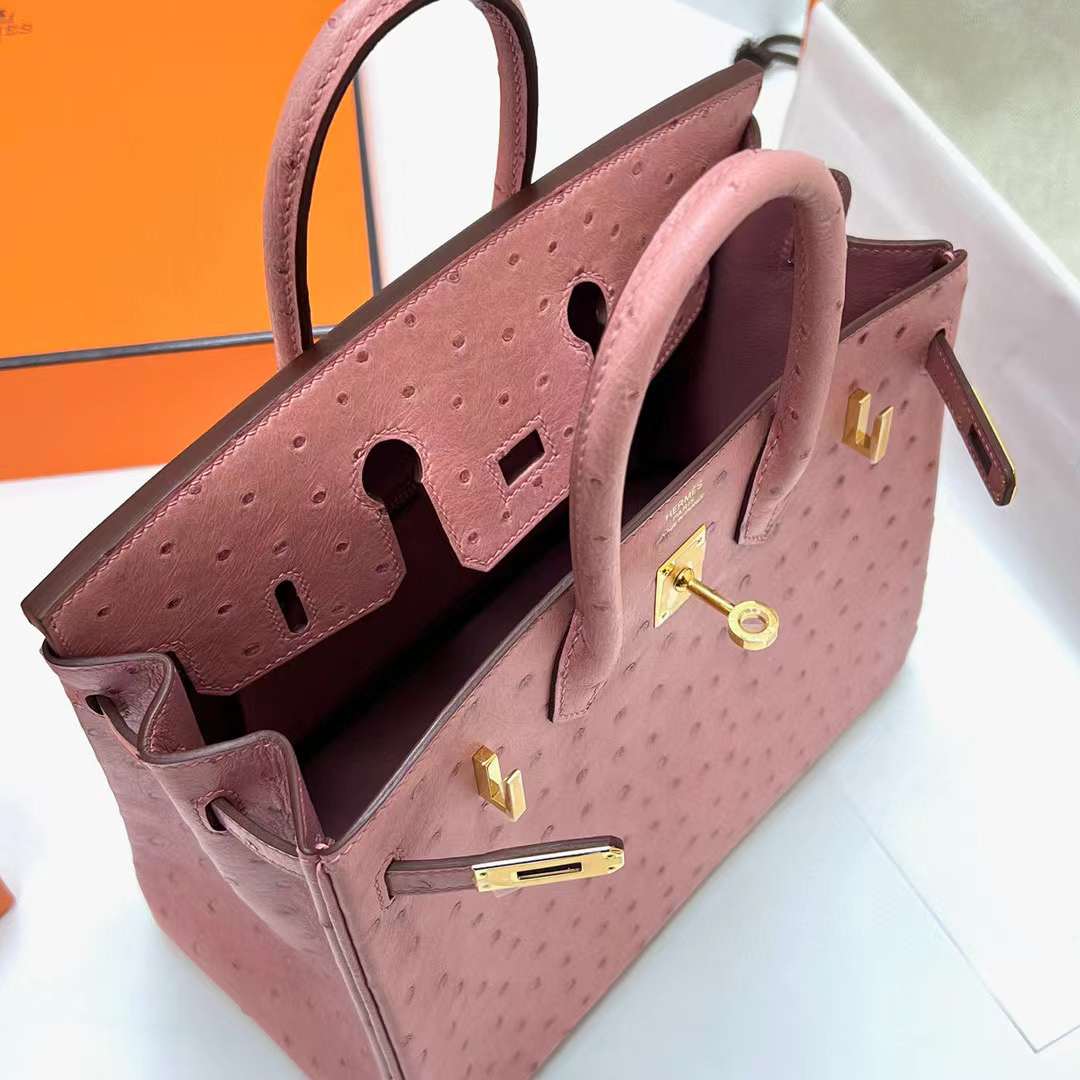 Hermès（爱马仕）Birkin 铂金包 Ostrich 进口鸵鸟皮 Ck94 陶瓷粉 金扣 25cm 全手工蜡线缝制 Ghw