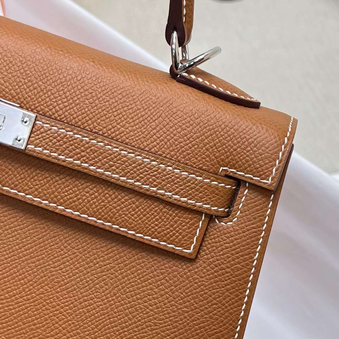 Hermès（爱马仕）Kelly 凯莉包 Epsom Ck37 金棕色 银扣 25cm 全手工蜡线缝制