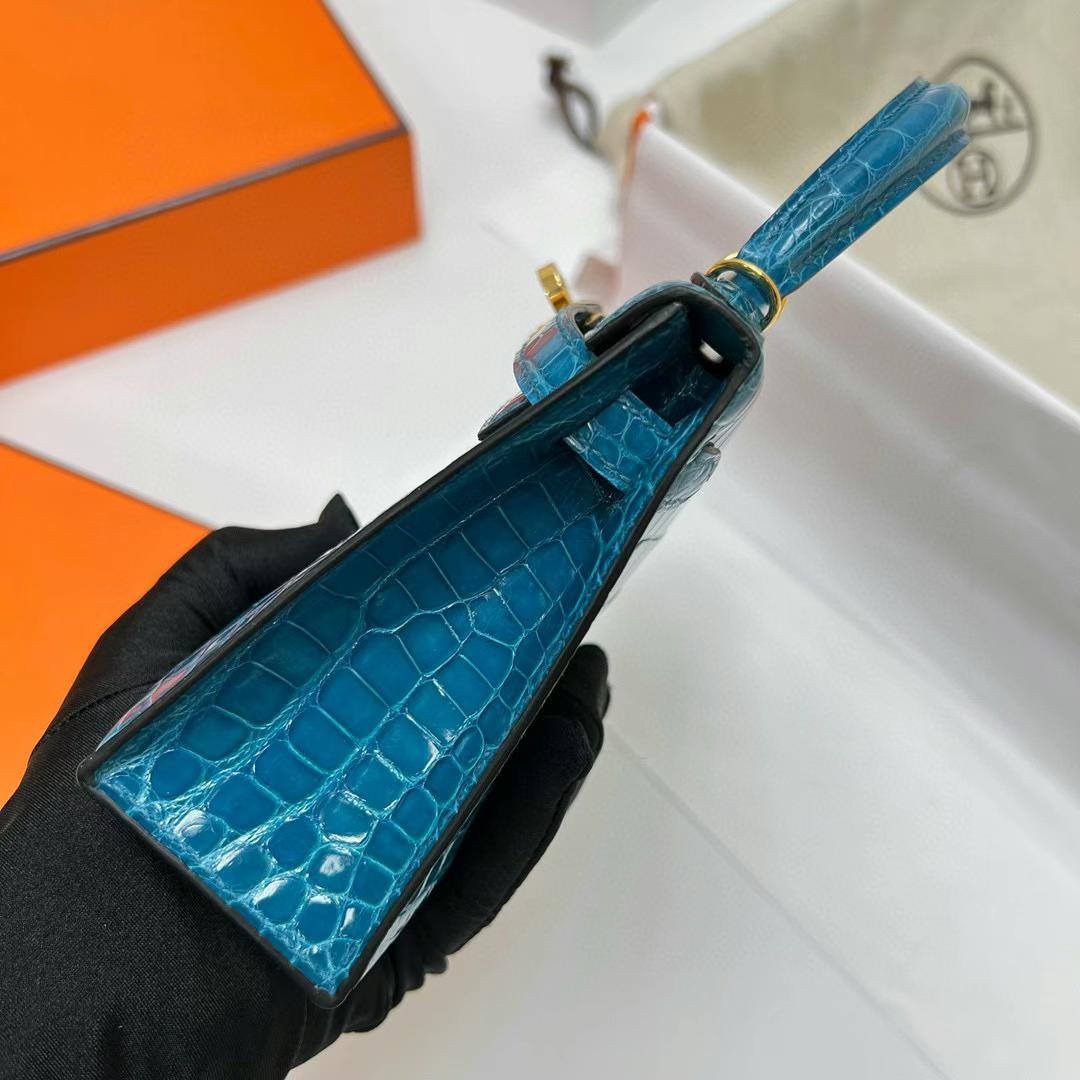 Hermès（爱马仕）Mini Kelly 迷你凯莉 亮面美洲鳄鱼 shiny alligator crocodile 7W 伊兹密尔蓝 金扣 19cm 全手工蜡线缝制 ghw