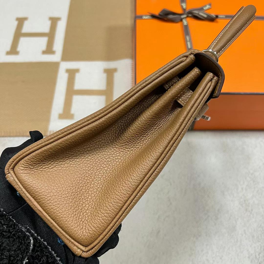 Hermès（爱马仕）Kelly 凯莉包 Togo皮 3G 栗子棕 内拼 0D 墨西哥粉 银扣 25cm 全手工蜡线缝制