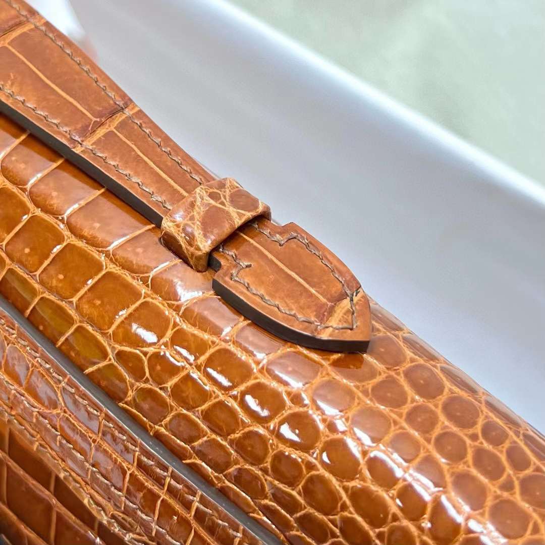 Hermès（爱马仕）Kelly cut 亮面倒v澳洲湾鳄 shiny porosus crocodile Ck31 蜜糖棕 银扣 31cm 全手工蜡线缝制