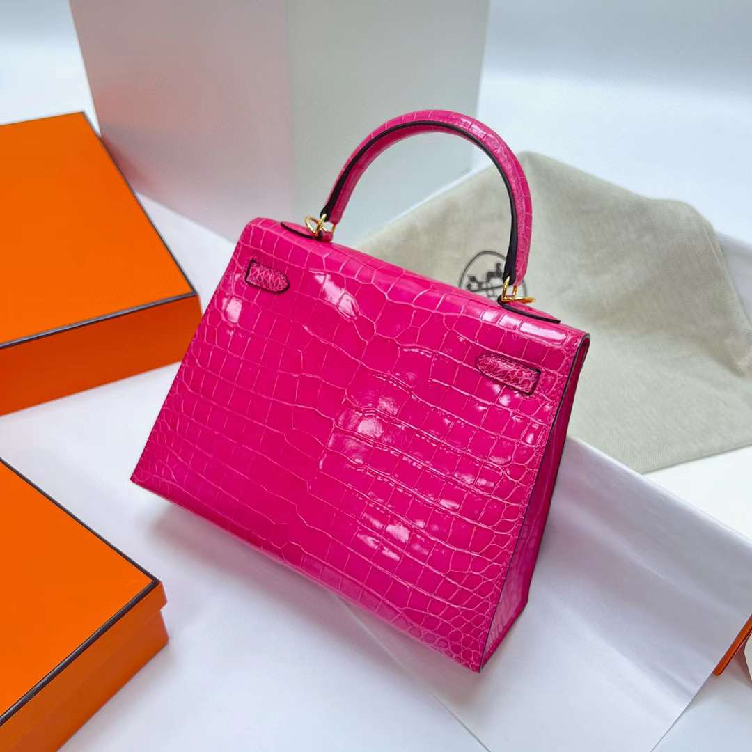 Hermès（爱马仕）Kelly 凯莉包 亮面倒v澳洲湾鳄 Shiny Porosus Crocodile 蜜桃粉 金扣 25cm 全手工缝制 Ghw