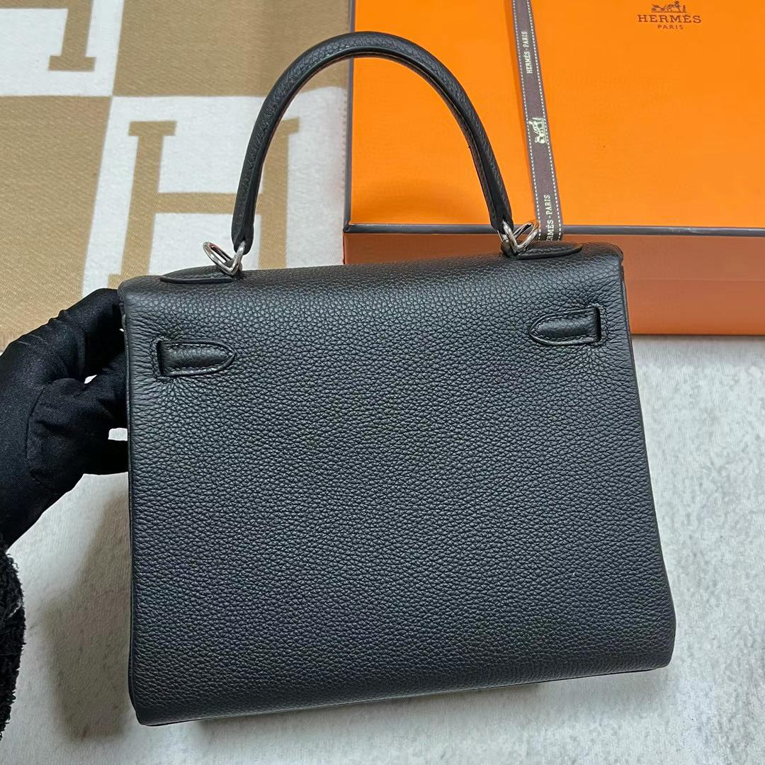 Hermès（爱马仕）Kelly 凯莉包 Togo皮 Ck89 黑色 银扣 25cm 全手工蜡线缝制