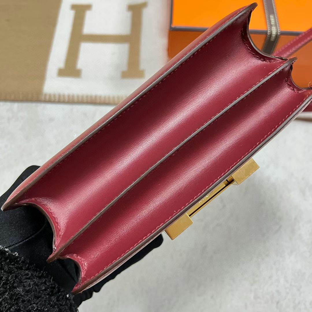 Hermès（爱马仕）Constance 空姐包 Boxcalf Ck55 爱马仕红 金扣 19cm Ghw 全手工蜡线缝制