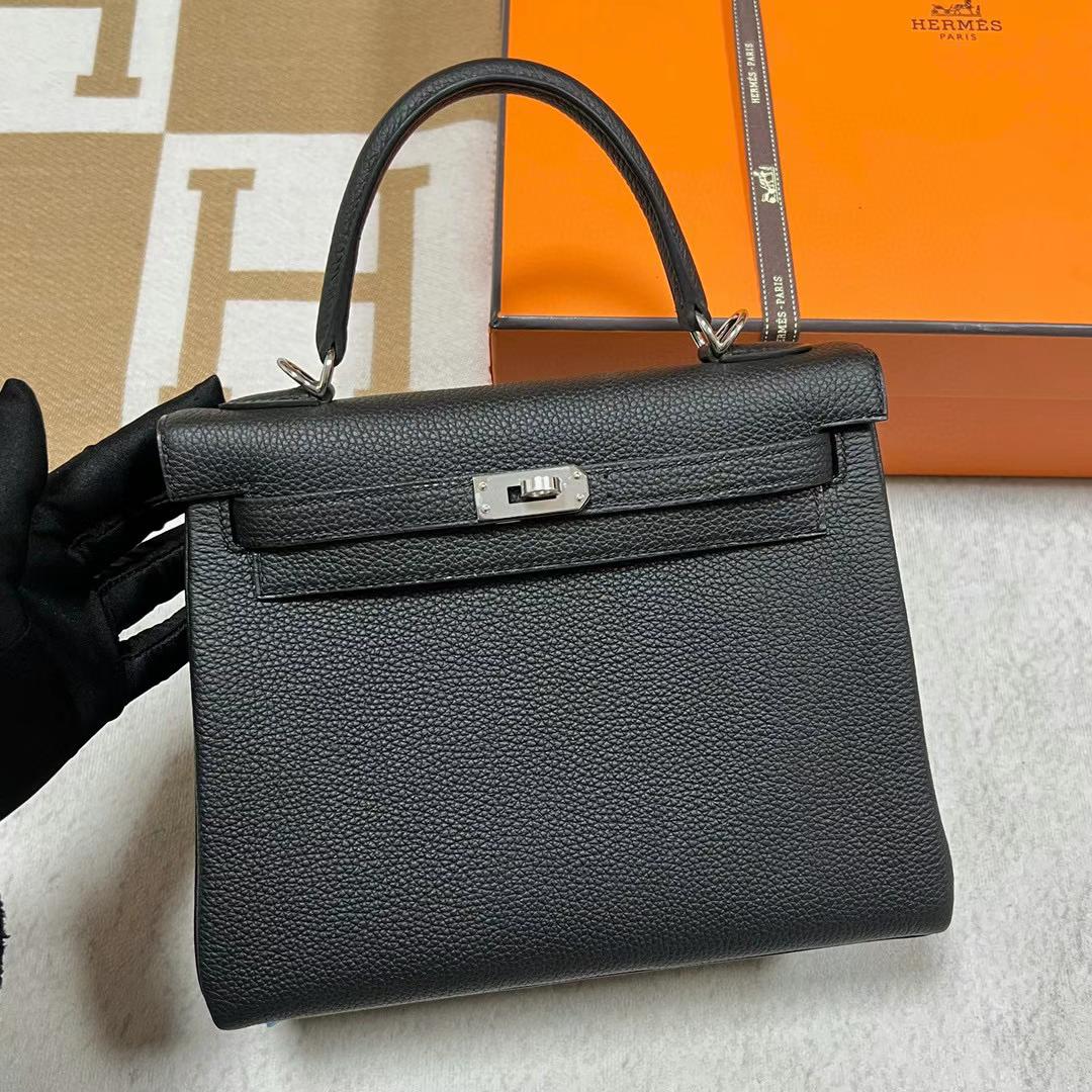 Hermès（爱马仕）Kelly 凯莉包 Togo皮 Ck89 黑色 银扣 25cm 全手工蜡线缝制