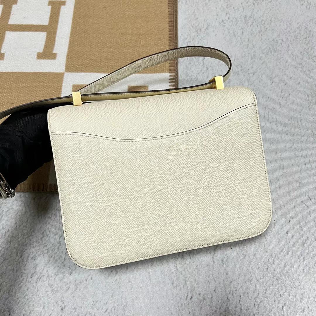 Hermès（爱马仕）Constance 24-1 单层镜子款 Epsom i2 奶油白 全手工蜡线缝制 金扣 24cm