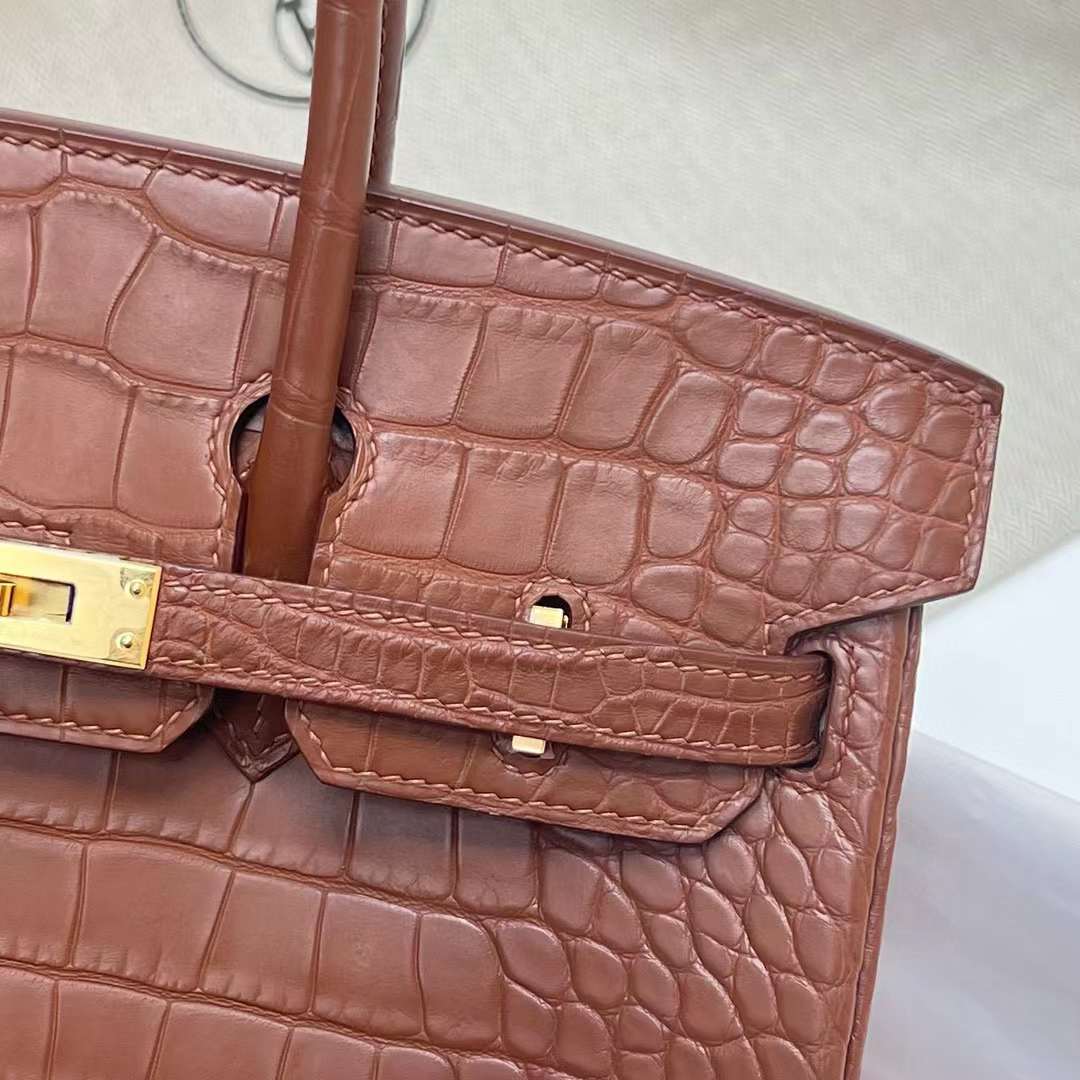 Hermès（爱马仕）Birkin 铂金包 雾面美洲鳄鱼 matte alligator crocodile（御用原装进口Hcp鳄鱼）Ck37 金棕色 金扣 25cm 全手工缝制 ghw