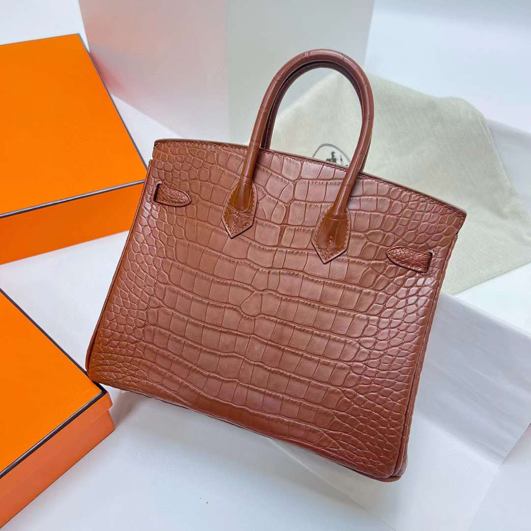 Hermès（爱马仕）Birkin 铂金包 雾面美洲鳄鱼 matte alligator crocodile（御用原装进口Hcp鳄鱼）Ck37 金棕色 金扣 25cm 全手工缝制 ghw