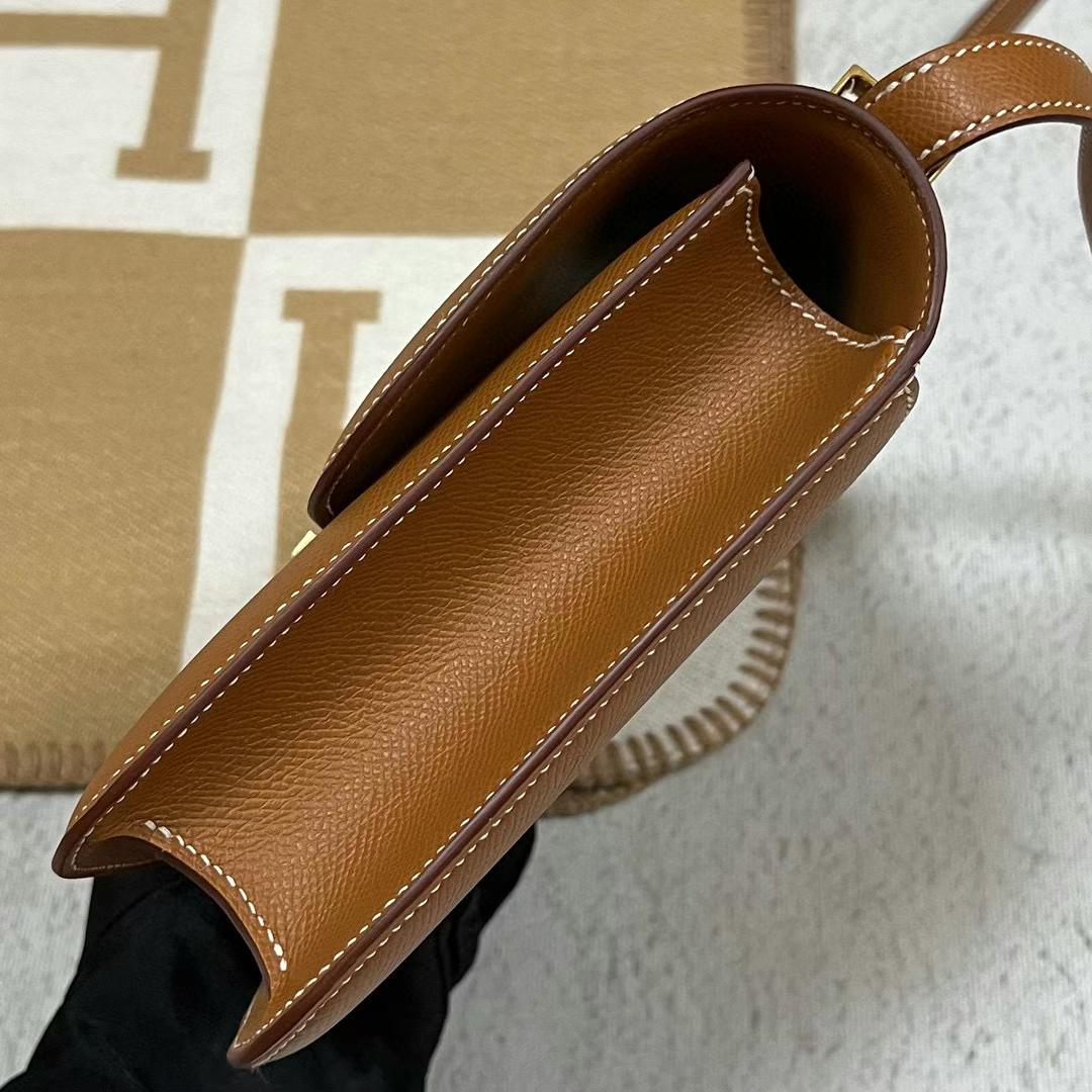 Hermès（爱马仕）Constance 24-1 单层镜子款 Epsom Ck37 金棕色 全手工蜡线缝制 金扣 24cm