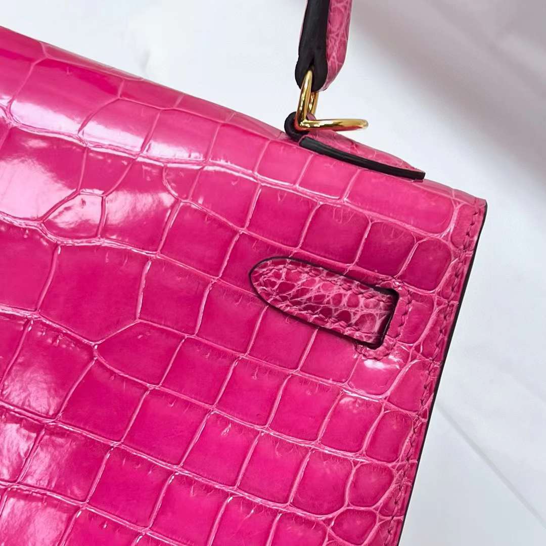 Hermès（爱马仕）Kelly 凯莉包 亮面倒v澳洲湾鳄 Shiny Porosus Crocodile 蜜桃粉 金扣 25cm 全手工缝制 Ghw