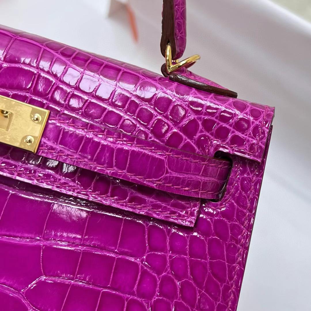Hermès（爱马仕）Mini Kelly 迷你凯莉 亮面美洲鳄鱼 shiny alligator crocodile  J5 天方夜谭粉紫 金扣 19cm 全手工蜡线缝制 ghw