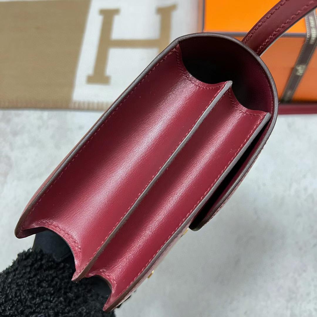 Hermès（爱马仕）Constance 空姐包 Boxcalf Ck55 爱马仕红 金扣 19cm Ghw 全手工蜡线缝制