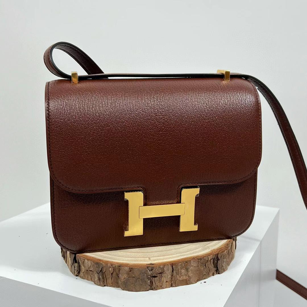 Hermès（爱马仕）Constance 空姐包 Chevre Ck41 哈瓦那色 内拼 乌木色 全手工蜡线缝制 金扣 PHW 19cm