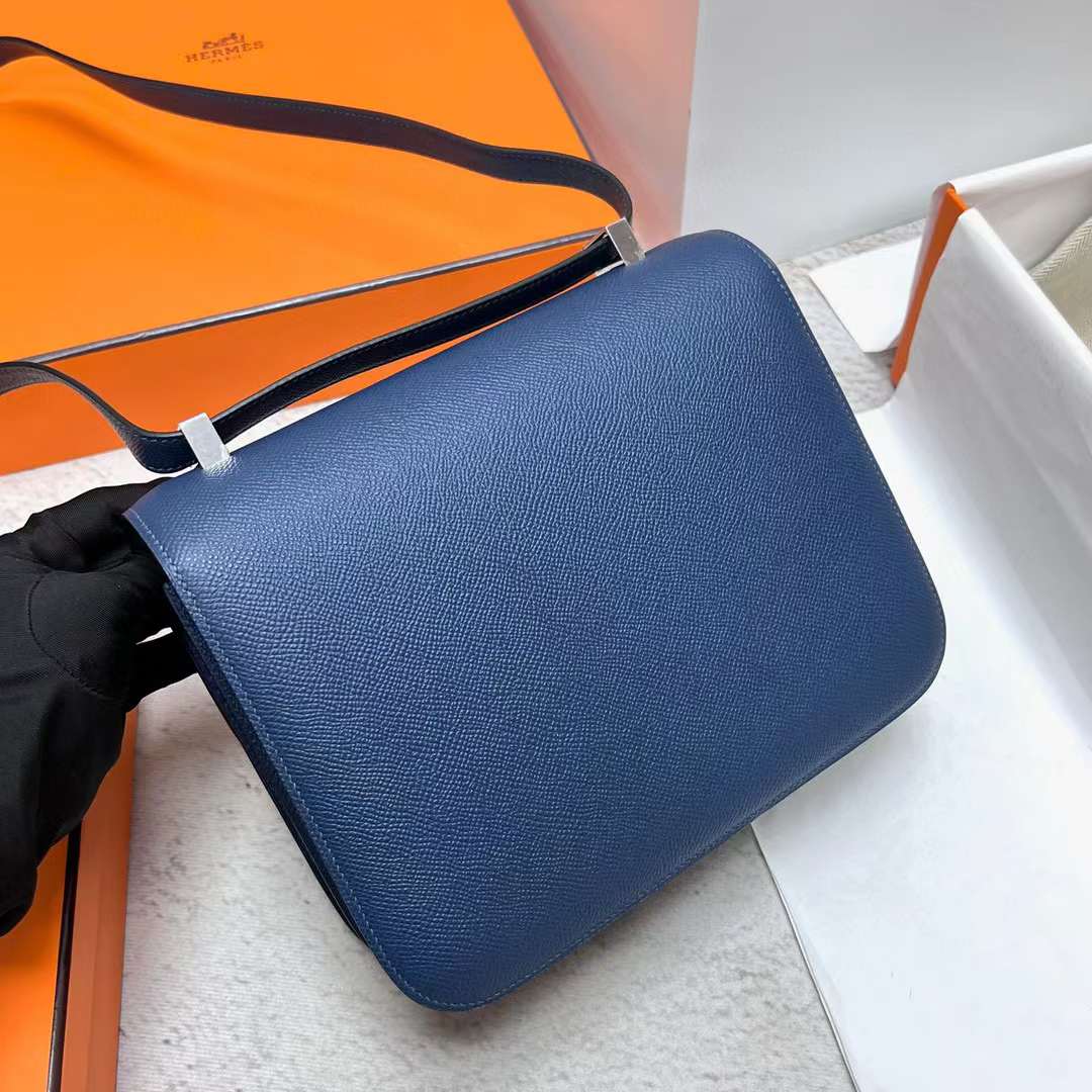 Hermès（爱马仕）Constance 康斯坦斯 Epsom皮 S4 深邃蓝 珐琅扣 24cm 全手工蜡线缝制